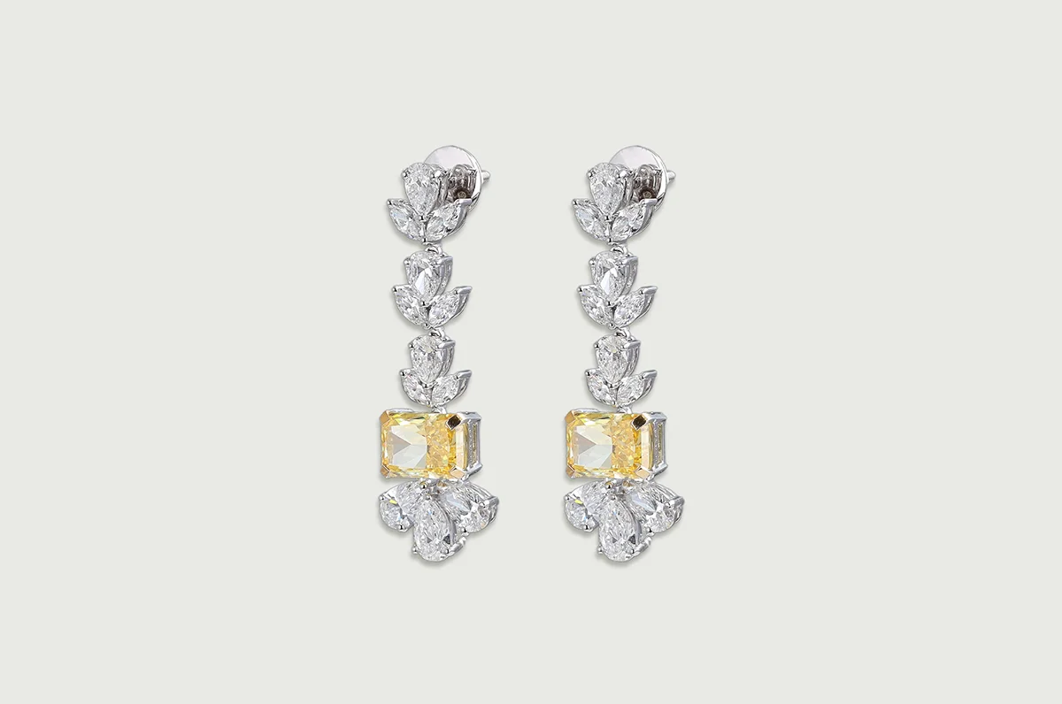 LUMORA GOLDEN BLOOM EARRINGS